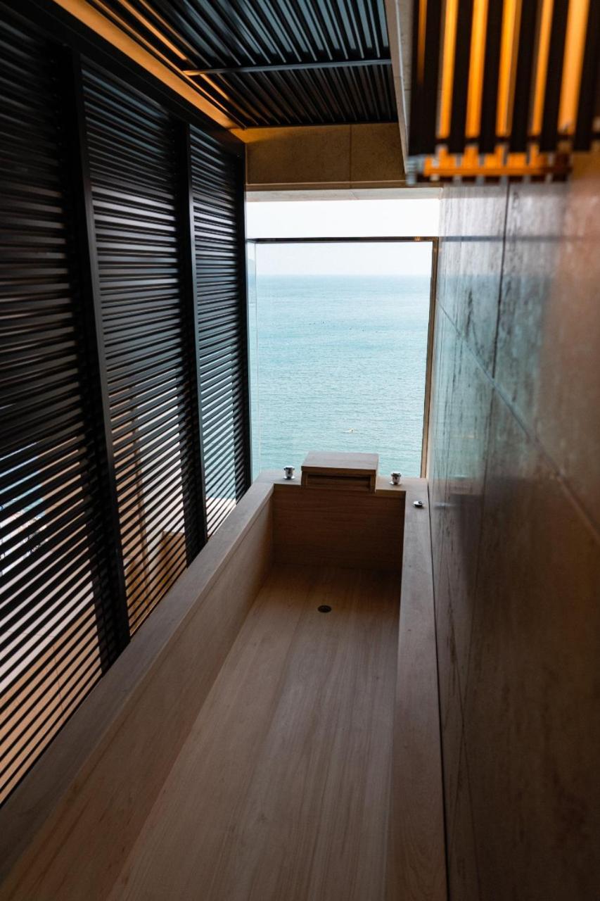Best Louis Hamilton Hotel Ocean Terrace Busan Exterior photo